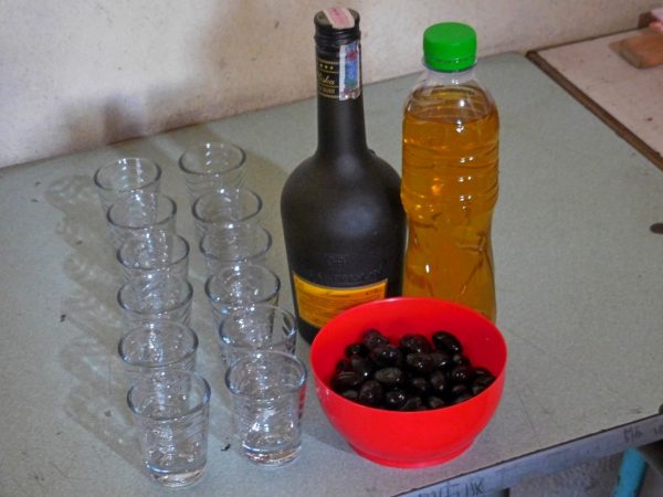 What Is Rakia Rakia - Everything You Need to Know About This Fiery Balkan Drink