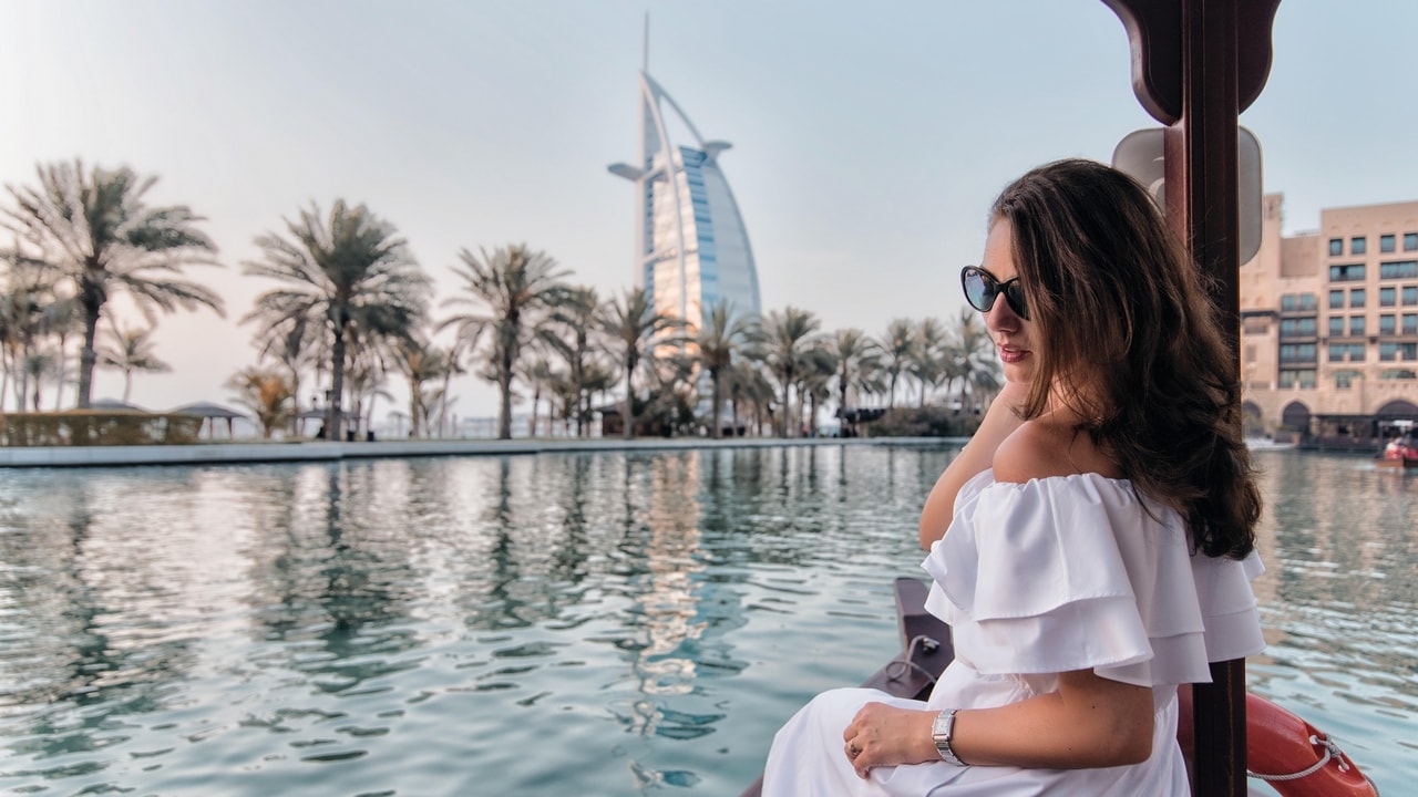 Young Entrepreneurs Talk, Luminita V Jones, Dubai, Featured Image